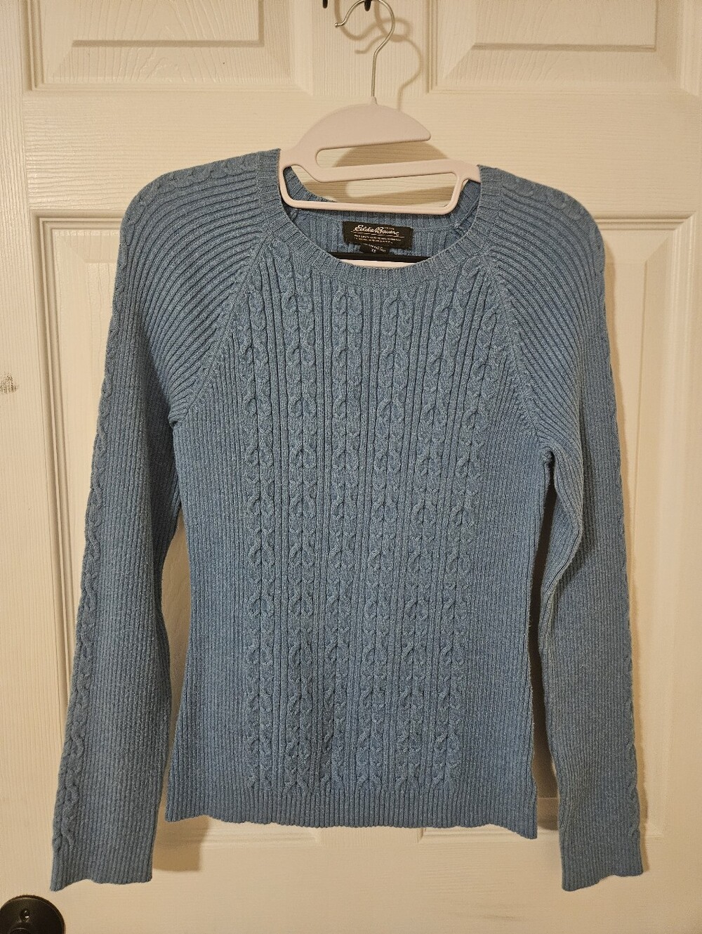 Vintage Late 90s/Early 00s Eddie Bauer Cable Knit Raglan Sweater Blue Size XS